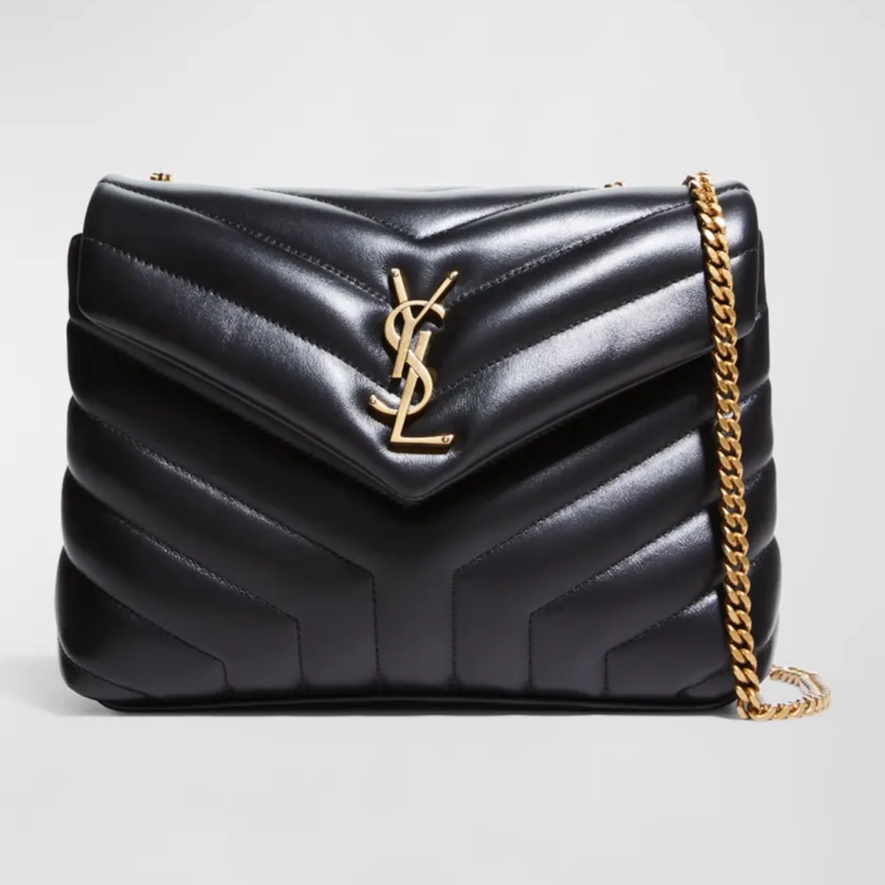 Saint Laurent
Loulou Small Matelasse Calfskin Flap-Top Shoulder Bag